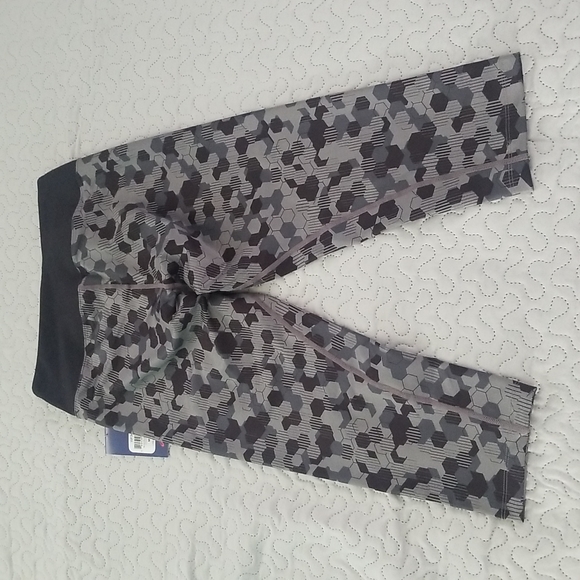 New Asics capri leggings athletic gym yoga pants activewear workout sportswear - Picture 2 of 3